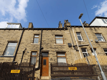 THREE BEDROOM MID TERRACE
